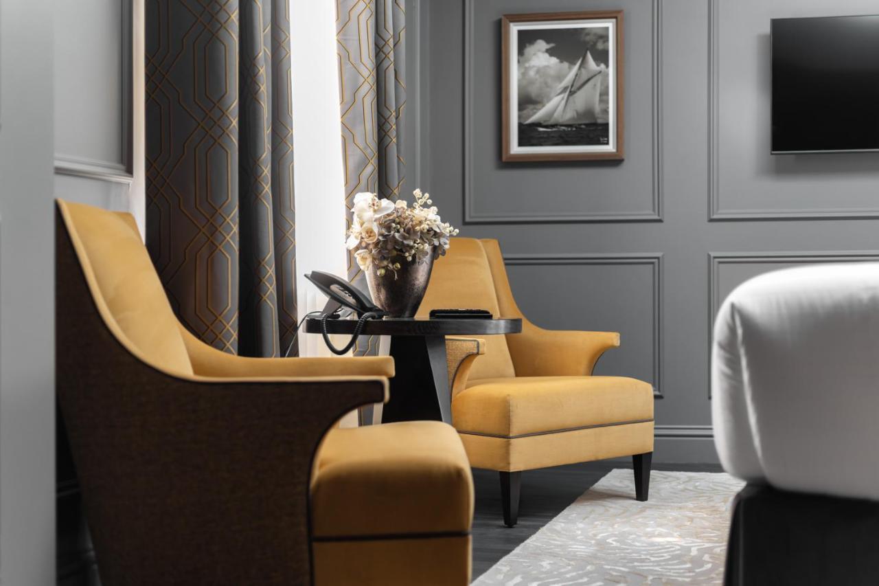 No.4 Carlton Hotell Southampton Exteriör bild