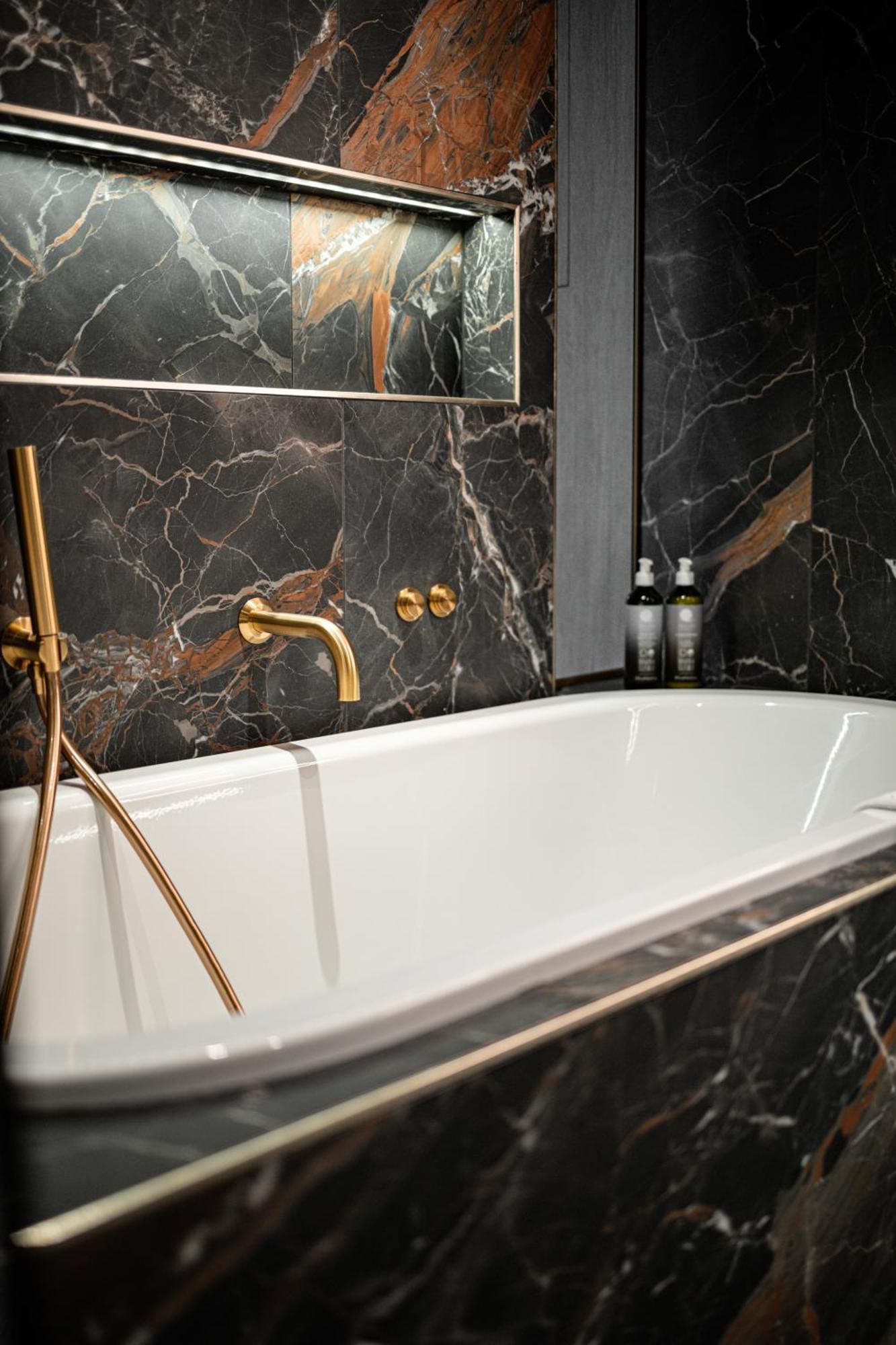 No.4 Carlton Hotell Southampton Exteriör bild