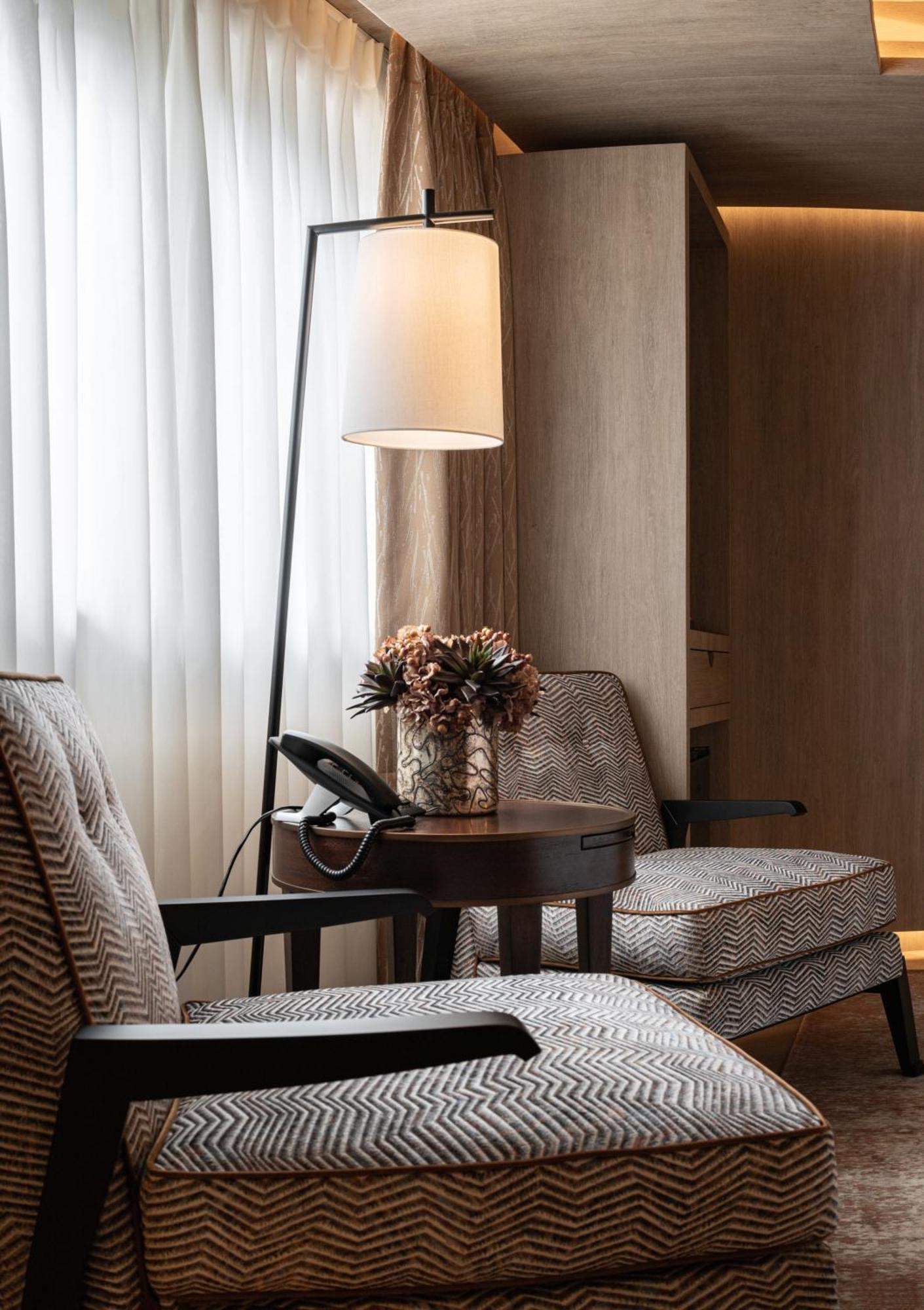 No.4 Carlton Hotell Southampton Exteriör bild